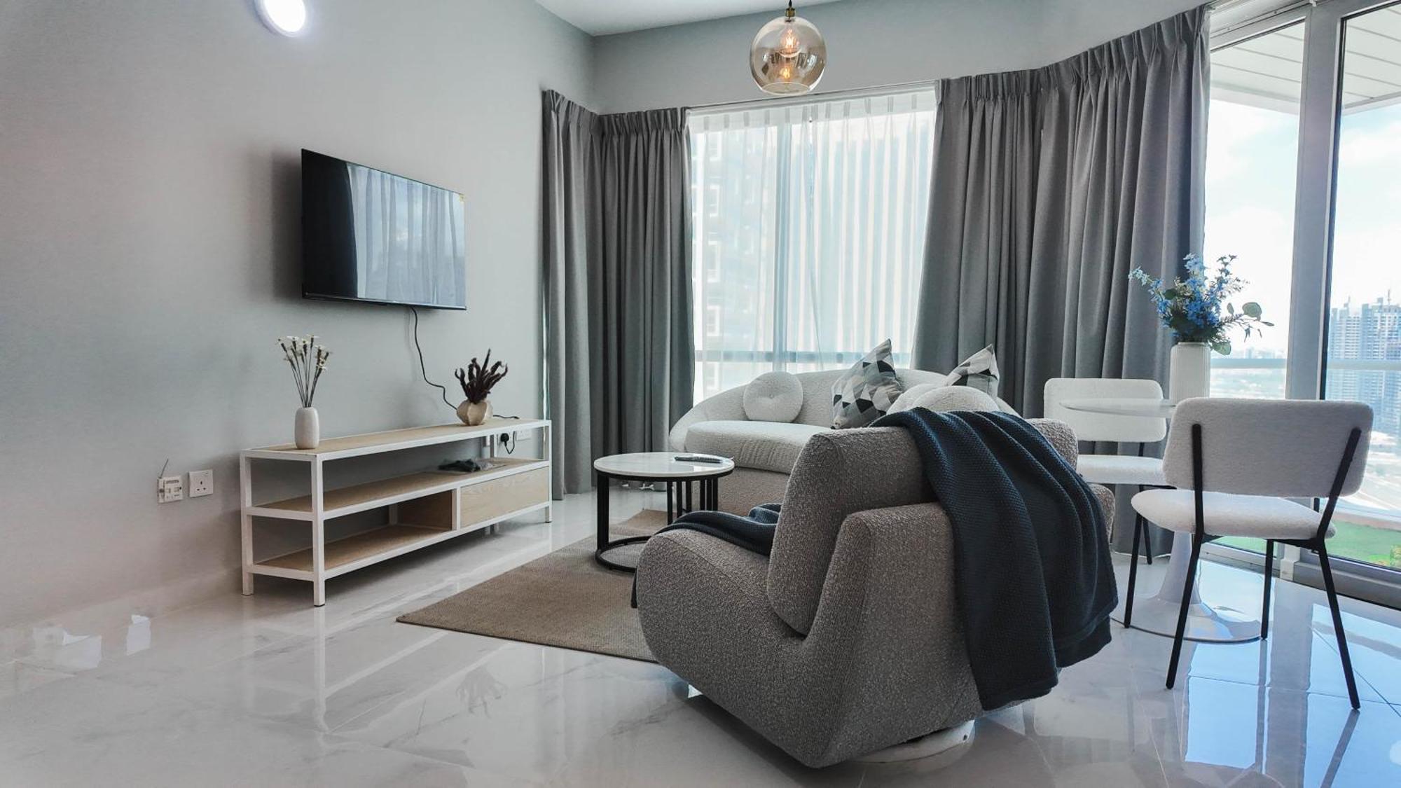 Apartment Sky High 2br Amazing Marina Views Near Metro & Mall Dubai